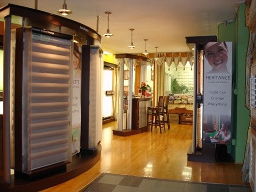 Hunter Douglas Dealer Image